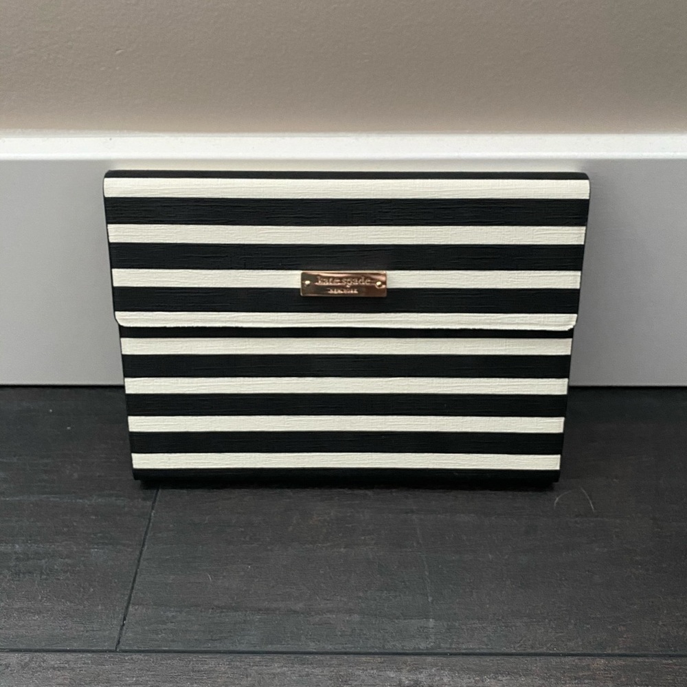 Kate spade iPad mini key board